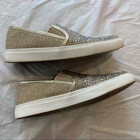 Steve Madden Crystal Slip ons SZ 9 style Ester in Beige - Picture 7 of 16